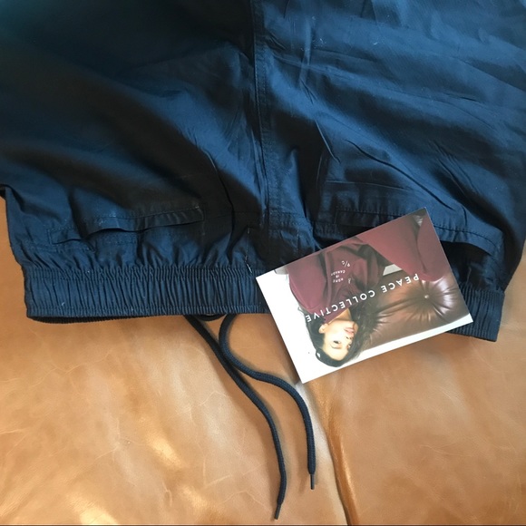 BRAND NEW Peace Collective unisex cotton sweat short HOME IS TORONTO - Picture 5 of 5